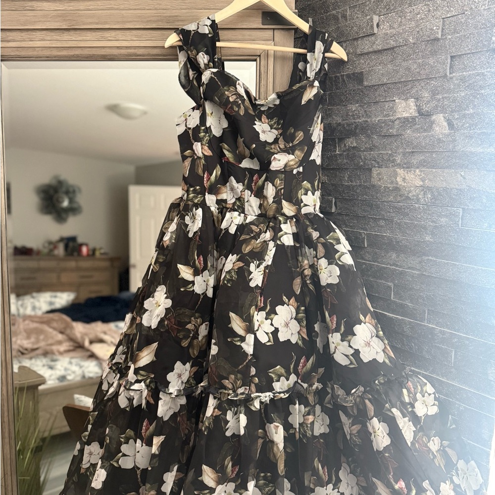 Lulu’s Floral Black and White Dress